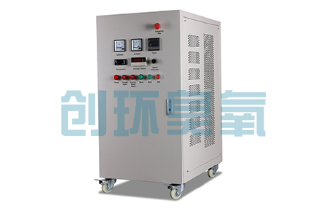 抚州冬季养殖场密闭消毒双赢方案:臭氧发生器在工厂化水产与畜牧场景的安全应用